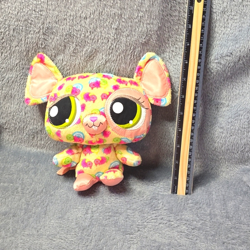 Littlest Pet Shop Happiest Mouse Plush Stuffed Animal Yellow 2008, 8"